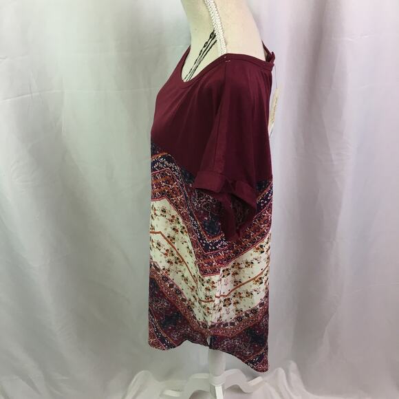 Rewind Floral Chevron Tee Maroon White Large - Picture 9 of 14